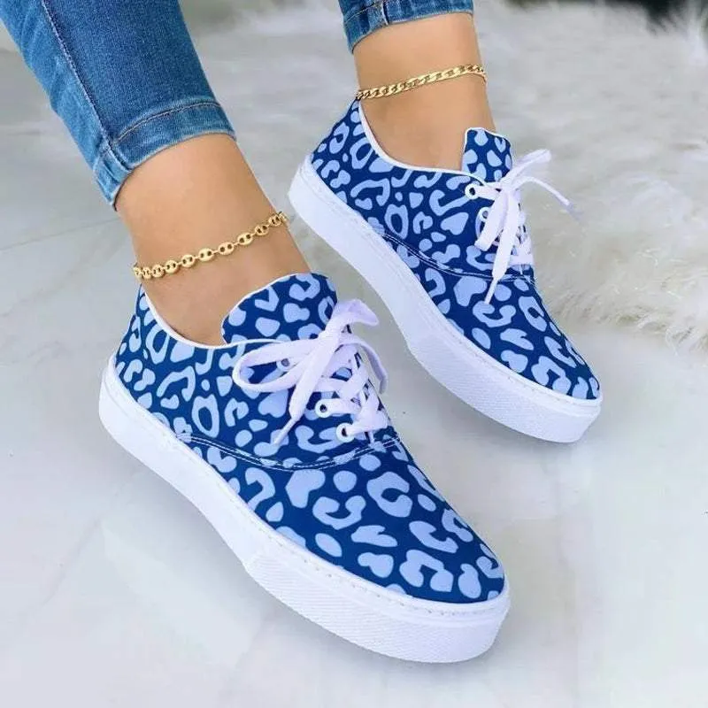 Color-Blocking Lace-up Flat Sneakers