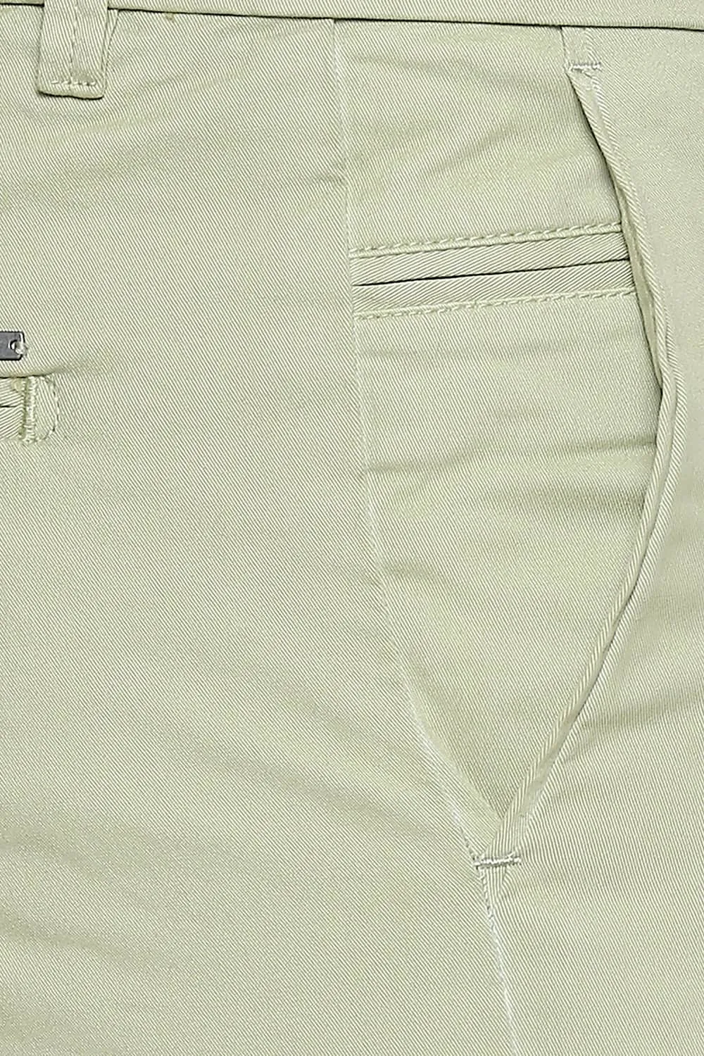 Comfort Fit Twill Stretch Shorts