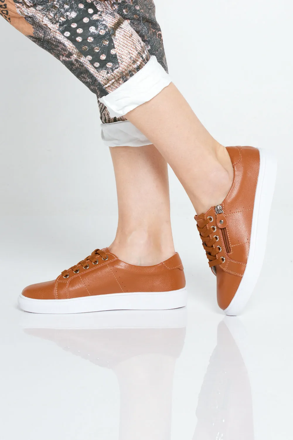 Elsie Sneakers - Tan