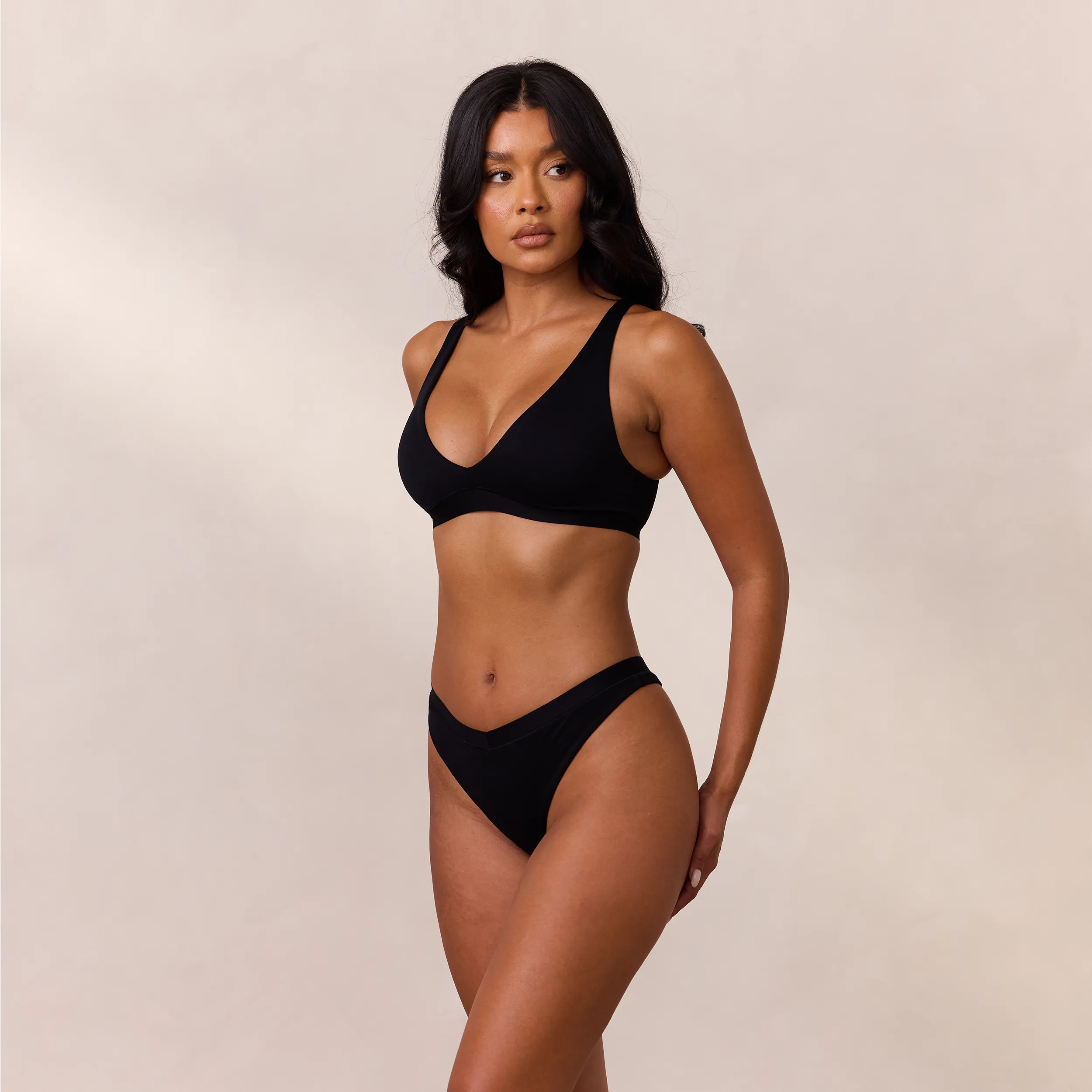 Everyday Comfort Triangle Bra - Black