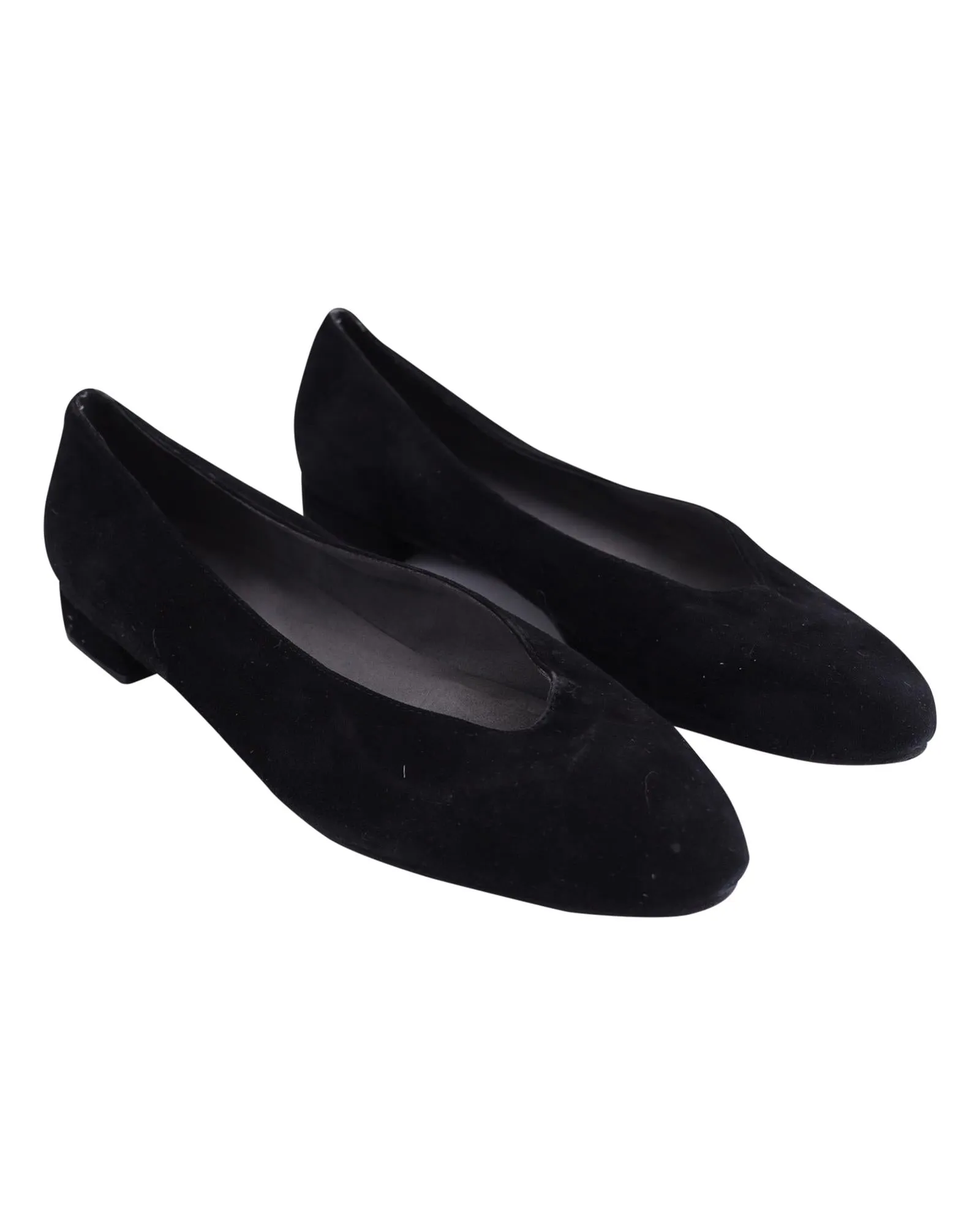 Refined Black Suede Ballet Flats with Rounded Toe and Low Heel