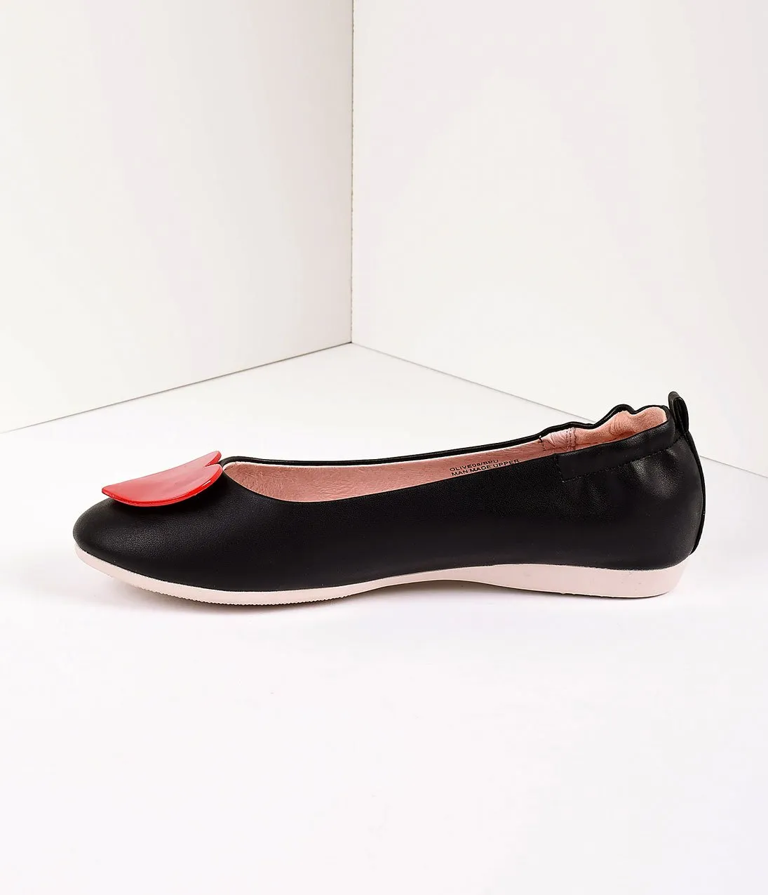 Retro Style Black Leatherette & Red Heart Ballet Flats