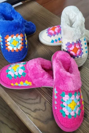 SPE7393 Handmade Crochet Slippers