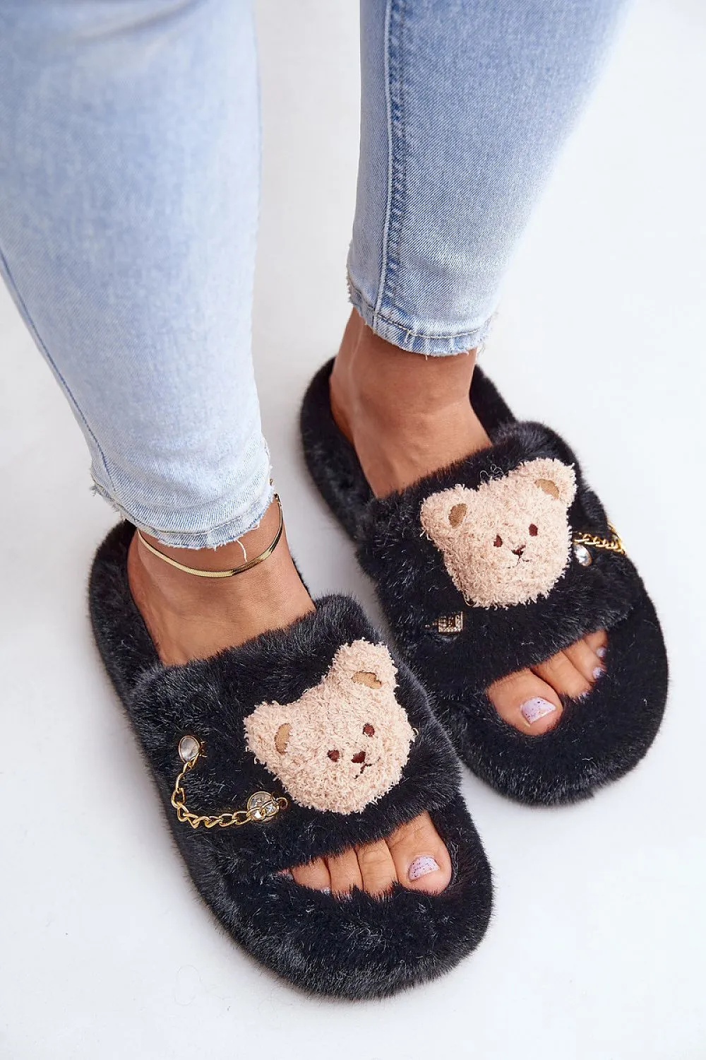 TEEK - Bear Head Slippers