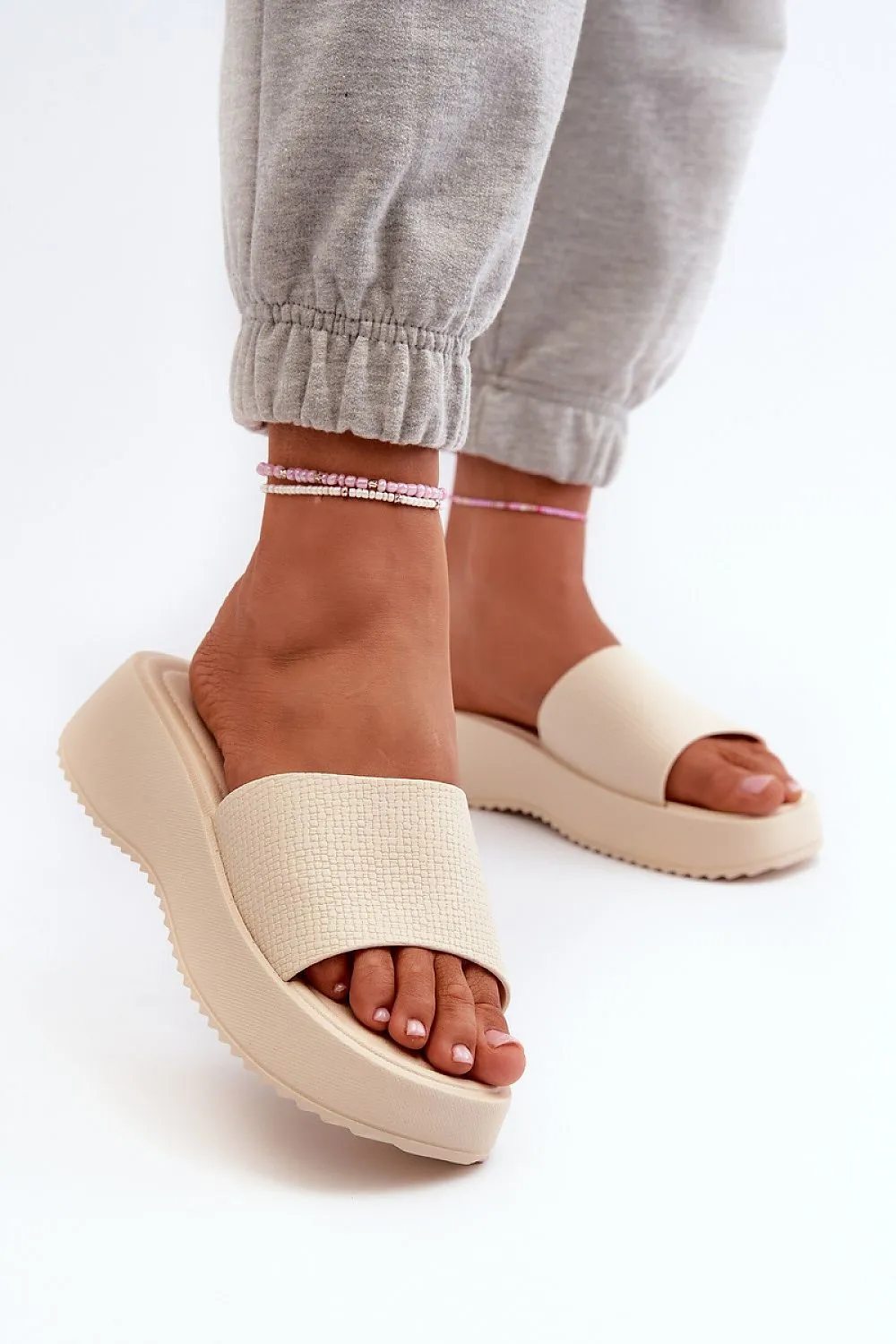 TEEK - Textured Skin Platform Slides